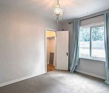 3 Bed Renovated Home For Rent In Grovenor - Photo 3