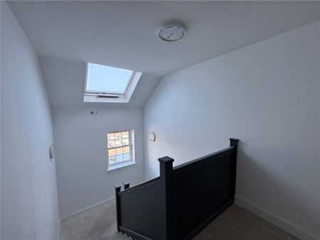 Holborn Place, Bulwell, Nottinghamshire, NG6 - Photo 2