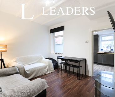 4 bedroom house to rent Clough Road, S1 - Photo 3