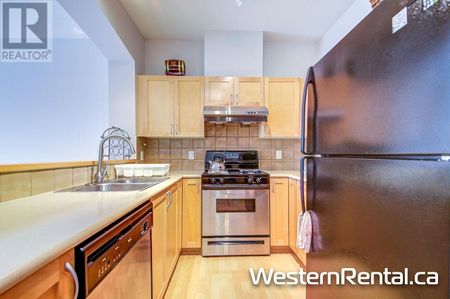 413 2338 WESTERN PARKWAY, Vancouver, British Columbia - Photo 3