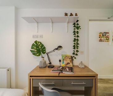 5 bedroom terraced house to rent - Photo 3