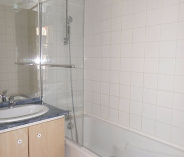 Location Appartement 1 pièce 28m² TROYES 10000 - Photo 1