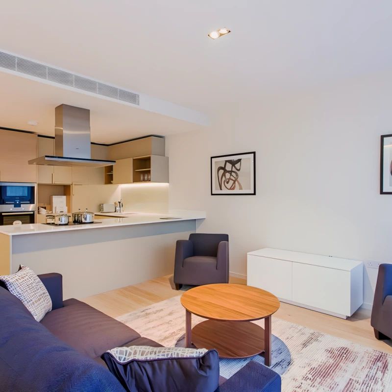 3 Beds 3 Baths - Photo 1