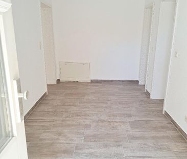 ** Großzügig geschnittene 2-Zimmer-Whg. mit Fußbodenheizung ** - Foto 2
