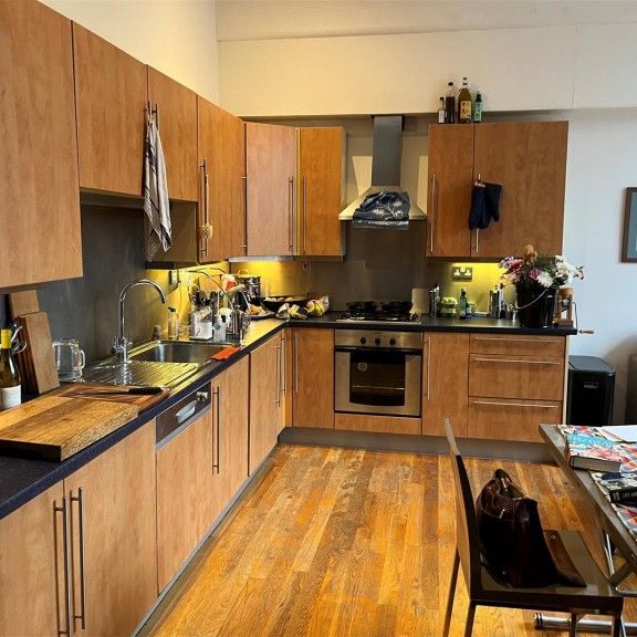 The Pick Building, Wellington Street - Photo 1