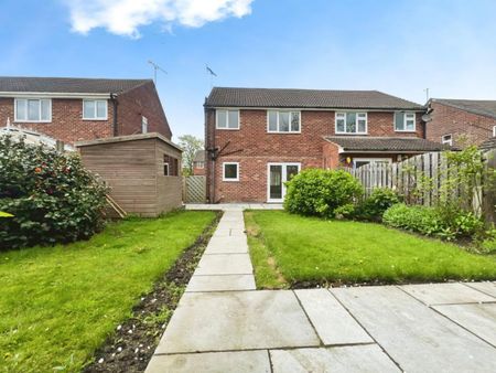 Nursery Grove, Ecclesfield, Sheffield - Photo 4