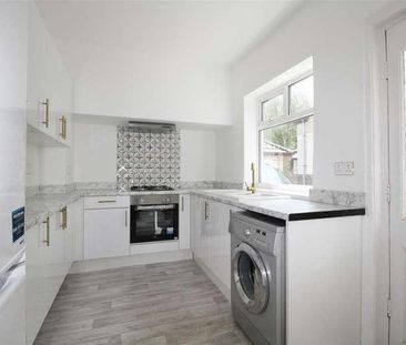 Alwoodley Lane, Leeds, LS17 - Photo 5