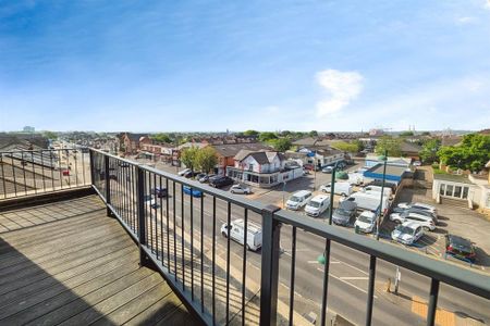 2 bedroom apartment to rent - Photo 5