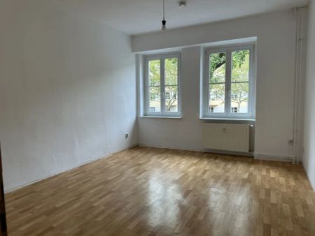 Sonnige Balkonwohnung, unweit der Königsheide ***Laminat***Badewanne*** - Foto 2