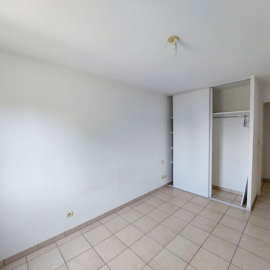 location Appartement T3 DE 63.79m² À POITIERS - Photo 1