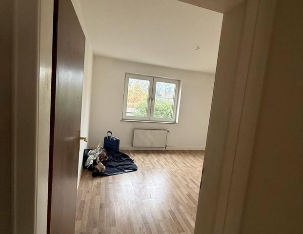 Gemütliche 2,5-Zimmer-Wohnung mit Balkon in Gelsenkirchen-Erle - Foto 1