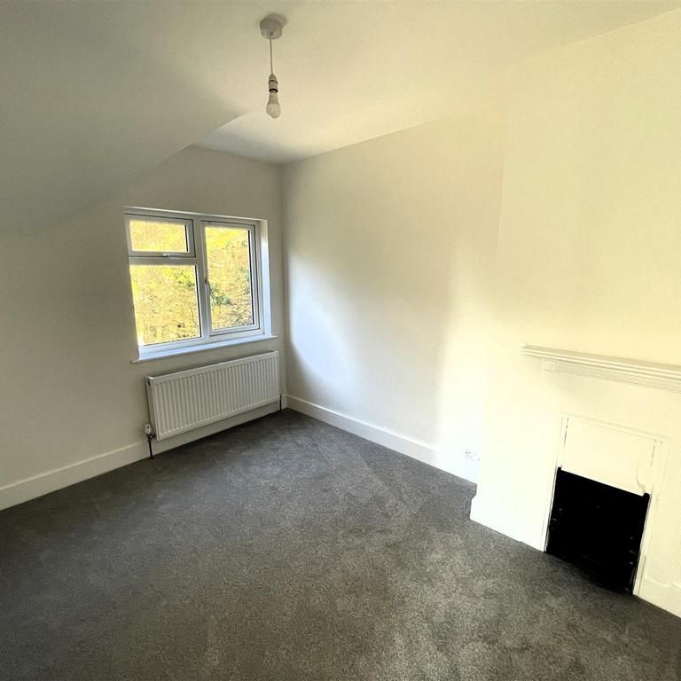 2 bedroom cottage to rent - Photo 1