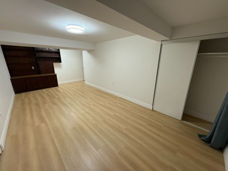 For Lease - 23 Beardmore Acres Unit# Basement, Toronto, Ontario - Photo 5