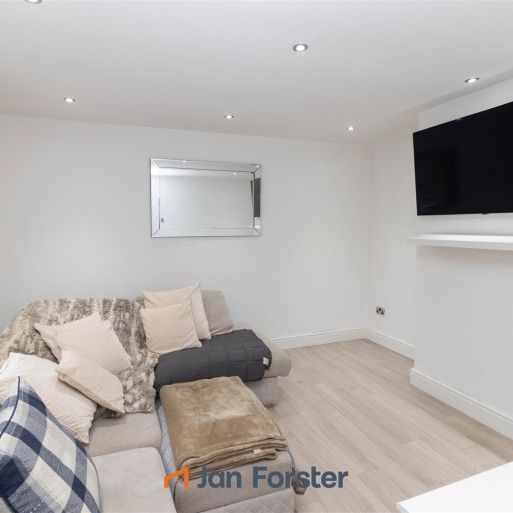 3 Bedroom House - Photo 1