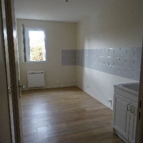 Appartement – Type 3 – 78m² – 424.16 € – ISSOUDUN - Photo 2