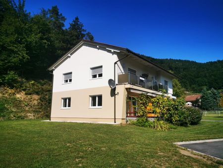 Moderne OG-Wohnung mit Terrasse - Photo 2