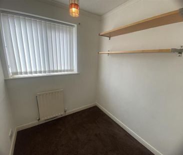 3 bedroom detached house to rent - Photo 5