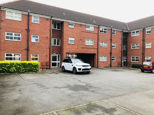 2 Bed Flat, Victoria Court, LE5 - Photo 1