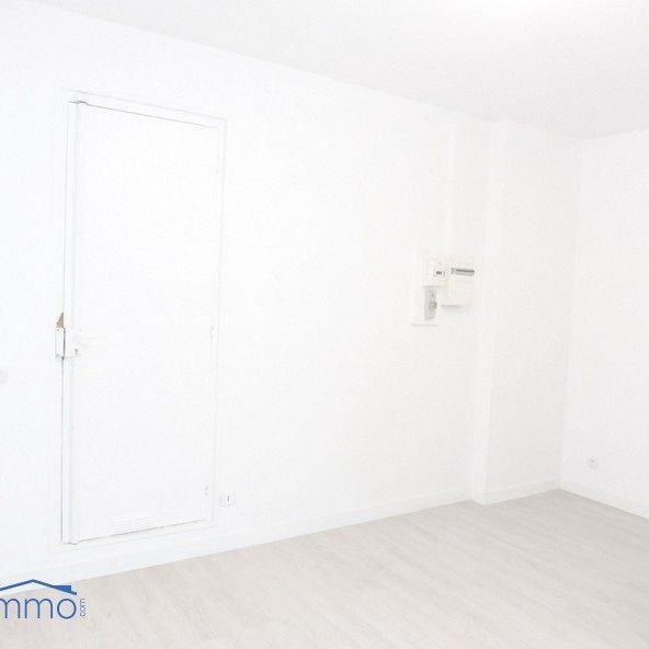 Location Appartement 1 pièce 19m² LE PERREUX SUR MARNE 94170 - Photo 1