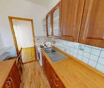 Pronájem bytu 2+1 54 m² - Photo 2