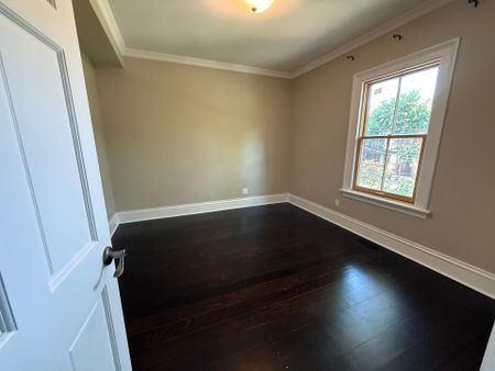 For Lease - 306 Seaton Street, Toronto, Ontario - Photo 3