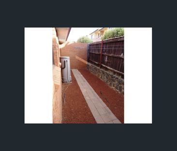 Single level 2 Bedroom unit - Photo 6