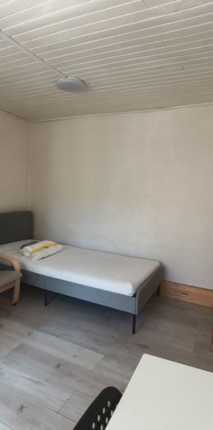 Location Appartement 1 pièce 16m² NARBONNE 11100 - Photo 1