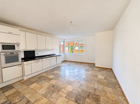 Grosszügige 4.5-Zi.-Maisonette-Wohnung mit Hobbyraum - Photo 5