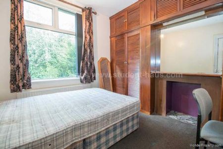 4 bedroom property to rent in Manchester - Photo 4