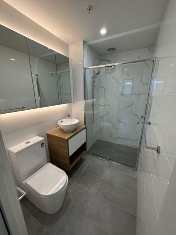 210/59-63 Warrigal Road, Hughesdale VIC 3166 - Apartment For Rent | Domain - Photo 2