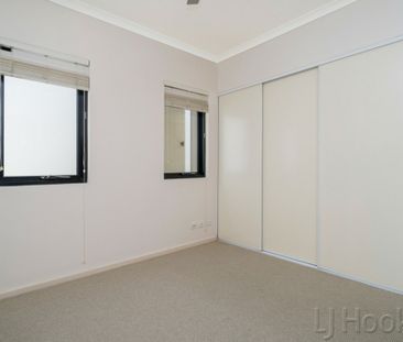 11/60 Newcastle Street, PERTH - Photo 3