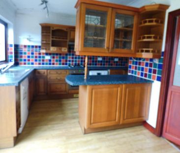 3 bedroom semi-detached house to rent - Photo 6