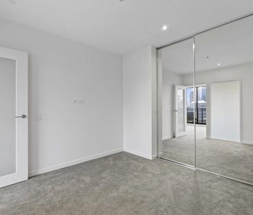 1-BED 1-BATH, UN-FURNISHED, NO SHORT-TERM OPERATORS - Photo 6
