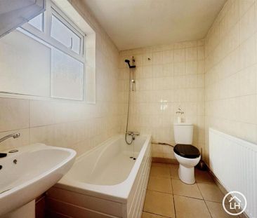 3 bedroom house to rent - Photo 2