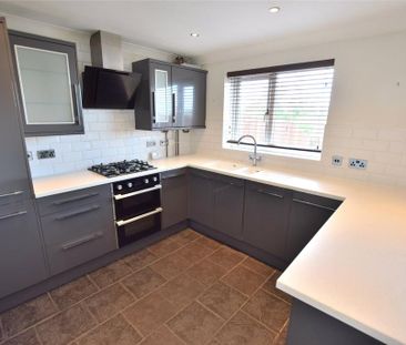 3 bedroom terraced house to rent - Photo 5