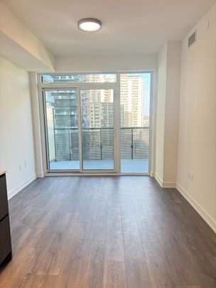 For Lease - 117 Broadway Avenue Unit# 807, Toronto, Ontario - Photo 1