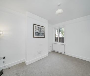 3 bedroom detached house to rent - Photo 6