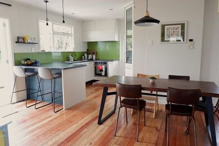 Lovely 3 bedroom family home! - Photo 5