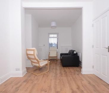 103 Donegall Avenue, Belfast, BT12 6LT - Photo 1