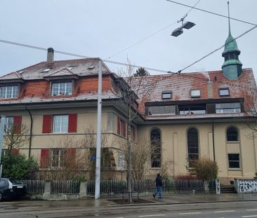 Charming 3.5-room apartment in a central location in Bern-Bümpliz - Photo 1