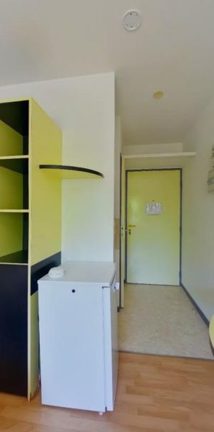 Location Appartement 1 pièce Meublé 13m² POITIERS 86000 - Photo 1