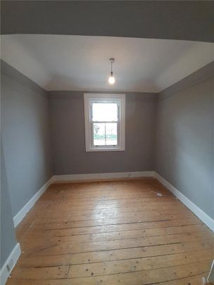 2 bedroom bungalow to rent - Photo 1