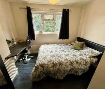 6 bedroom house to rent - Photo 5