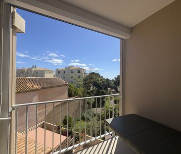 Location Appartement 2 pièces 29m² SETE 34200 - Photo 6