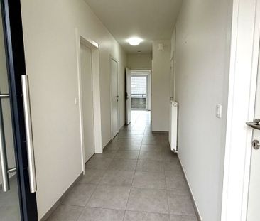 Appartement te huur in Paal voor € 900 met 2 slaapkamers - Photo 3