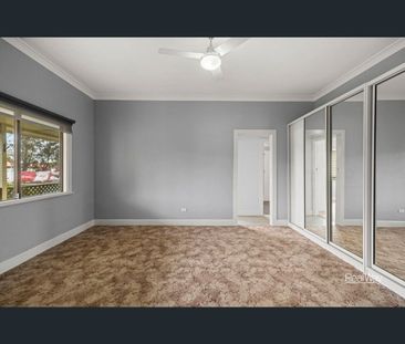 12 Princess Street, Newtown, Qld 4350 - Photo 3