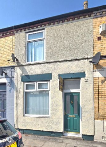 2 bedroom terraced house to rent - Photo 2