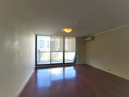 B506/35 ARNCLIFFE Street,Wolli Creek,New South Wales 2205, Sydney - Photo 5