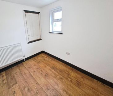 2 bedroom house to rent - Photo 3