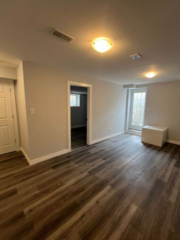 For Lease - 99 Oaktree Drive Unit# Basement Unit, Haldimand, Ontario - Photo 2